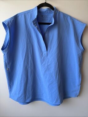 FIGS Technical Sleeveless Tunic Top in  Blue XL